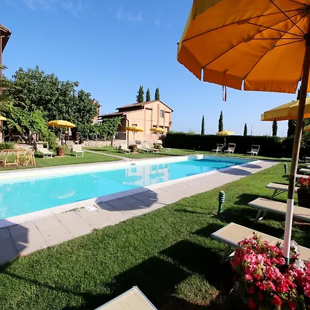 With Swimming Pool, Private Terrace Overlooking Pool Castiglione del Lago
