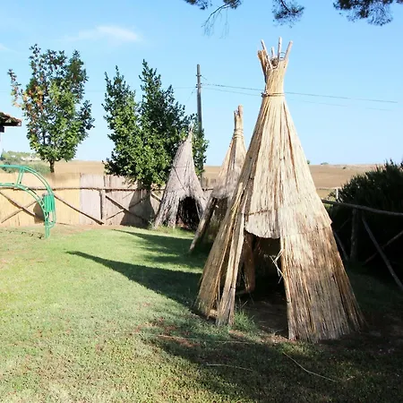 Casa de Férias Near Trasimeno With Pool